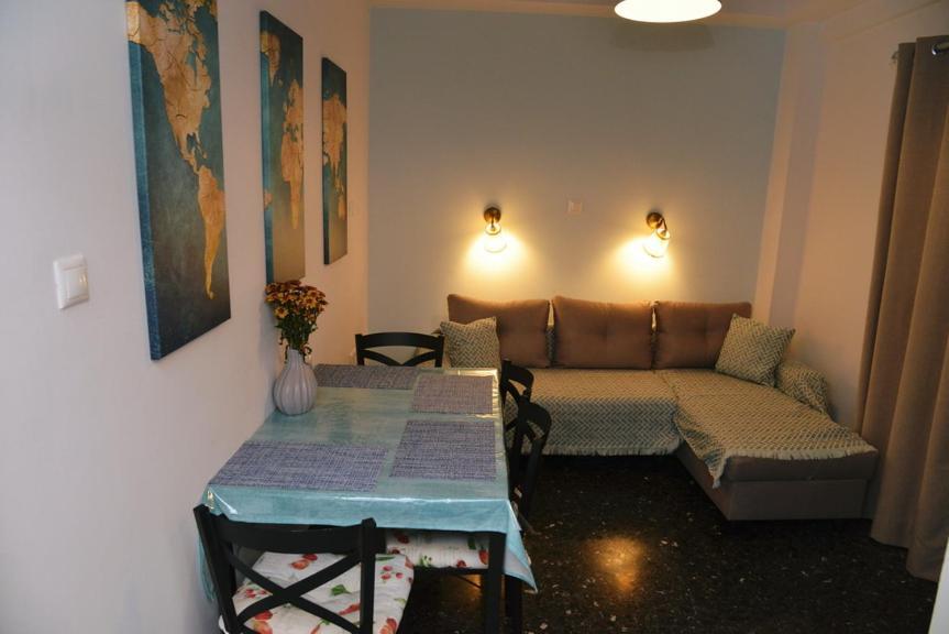Freatida Apartment Пірей Екстер'єр фото